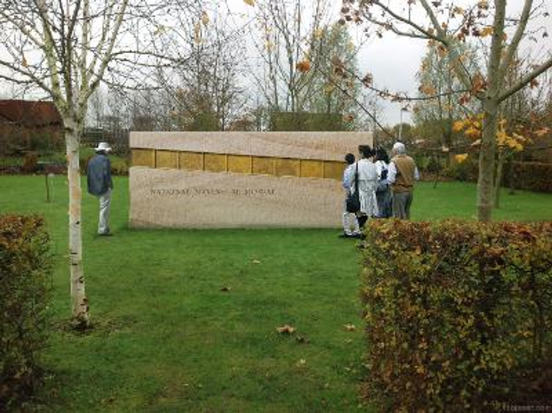 miners-memorial(893236)