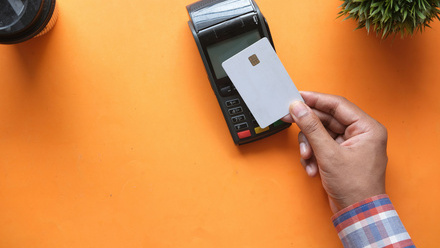 Card reader