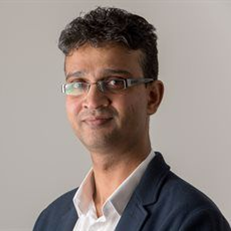 professor-krish-nirantharakumar(892634)