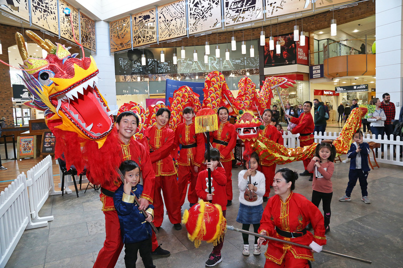chinese-ny-touchwood(901057)