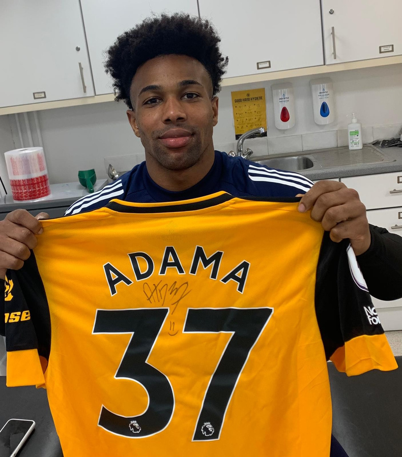 adama-traore-with-his-shirt(888986)
