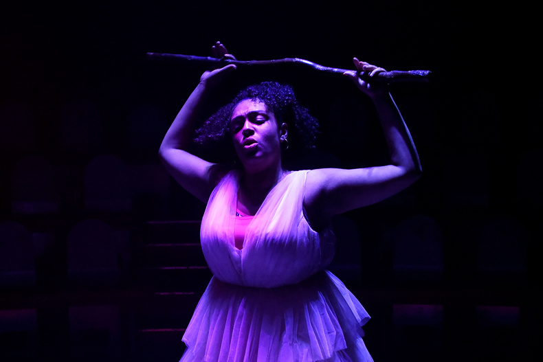 may-queen-photo-credit-nobby-clark(897115)