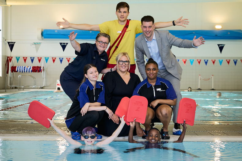 015-sf-swim-breakfast-club-erdlington-leisure-centre.jpg