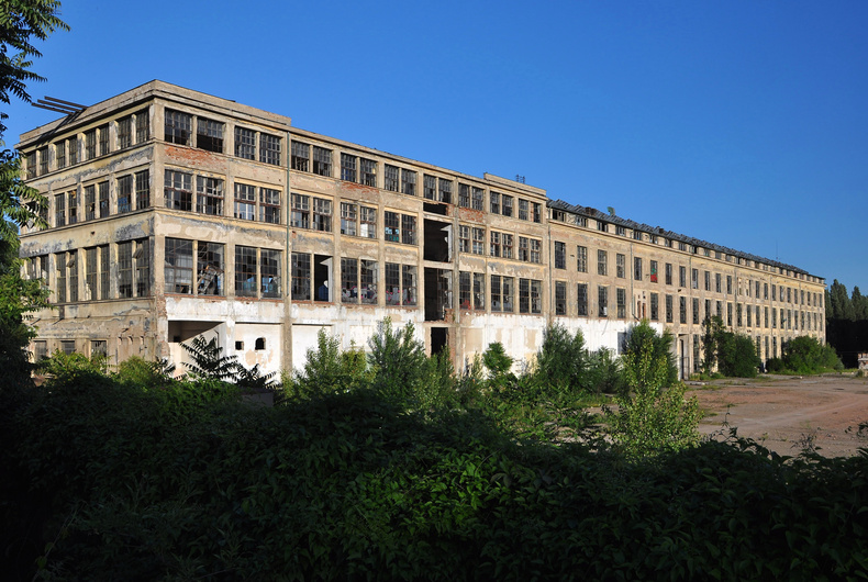 Brownfield stock