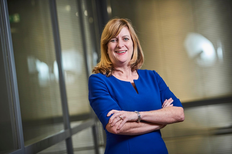 lloyds-bank-amanda-dorel(895467)