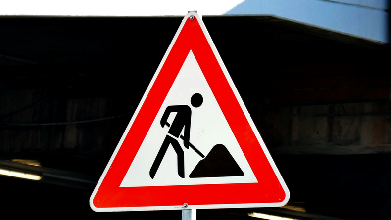 Construction sign.jpg