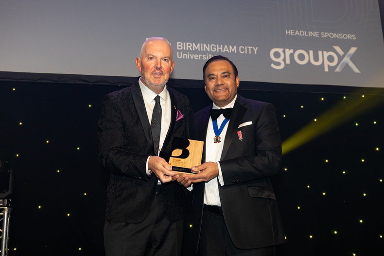 GBCC-award-pres-award.jpg