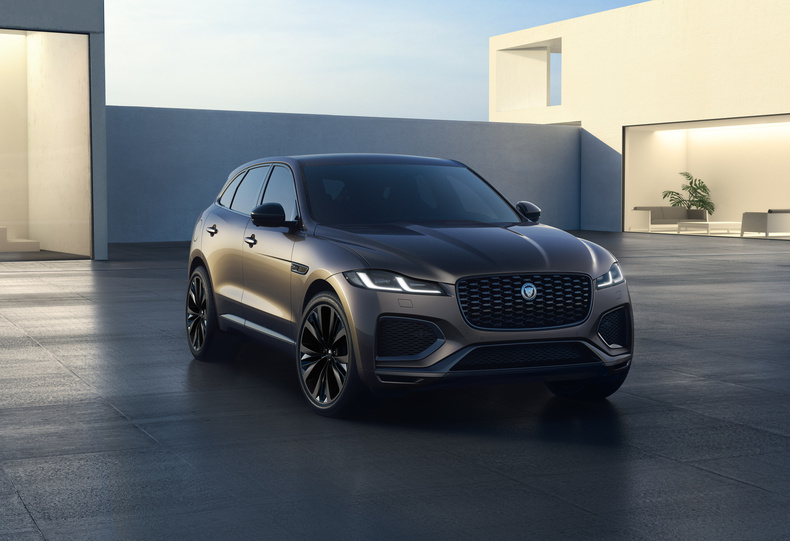jaguarf-pace897265.jpg
