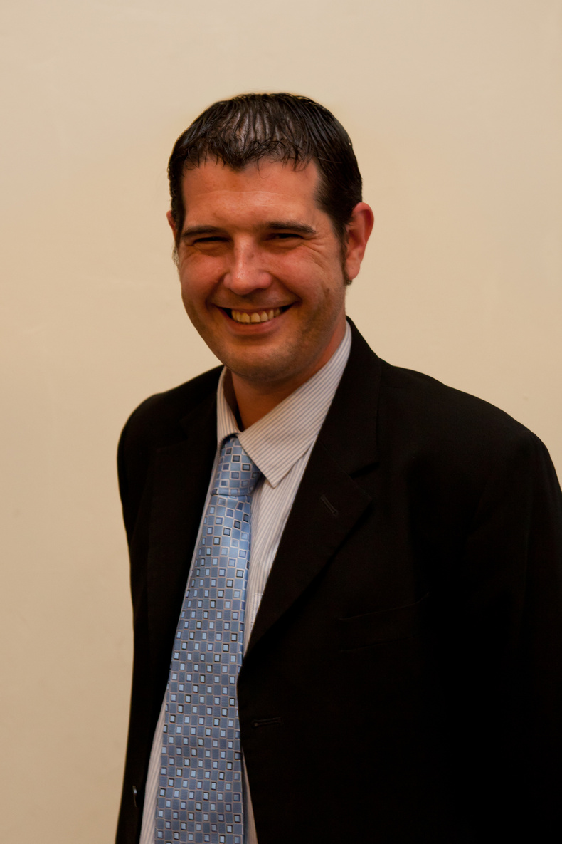 daniel-cook(893230)