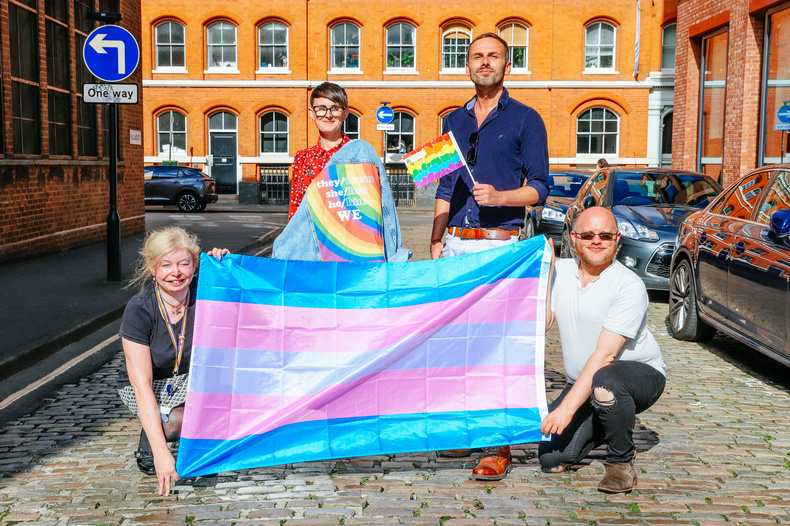 pride(893698)