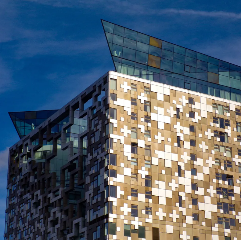 Cube hotel