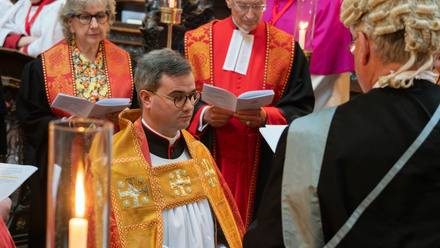 LichTam-Cathedral-Canon-Precentor.jpg