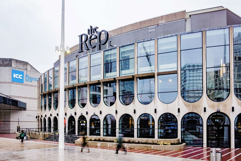 The Rep credit Kris Askey - 5 MB.jpg