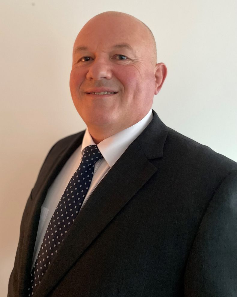 chris-worwood-preferred-b(900307)