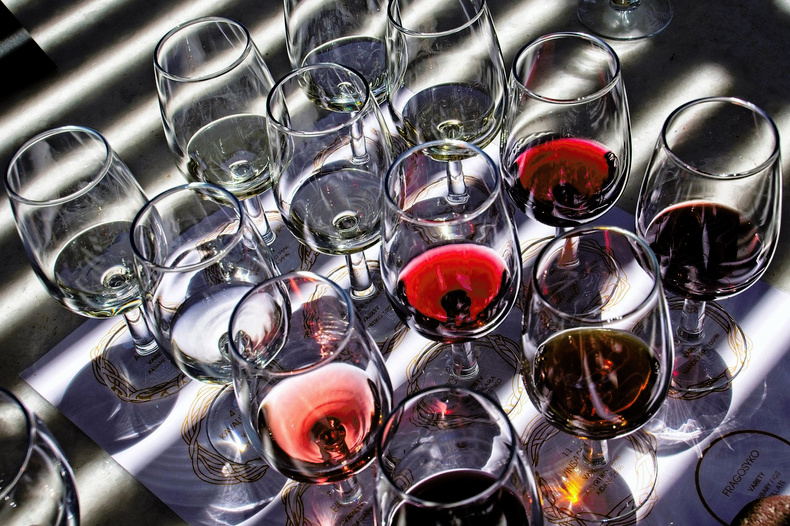 wine-tasting-6559177_1280.jpg